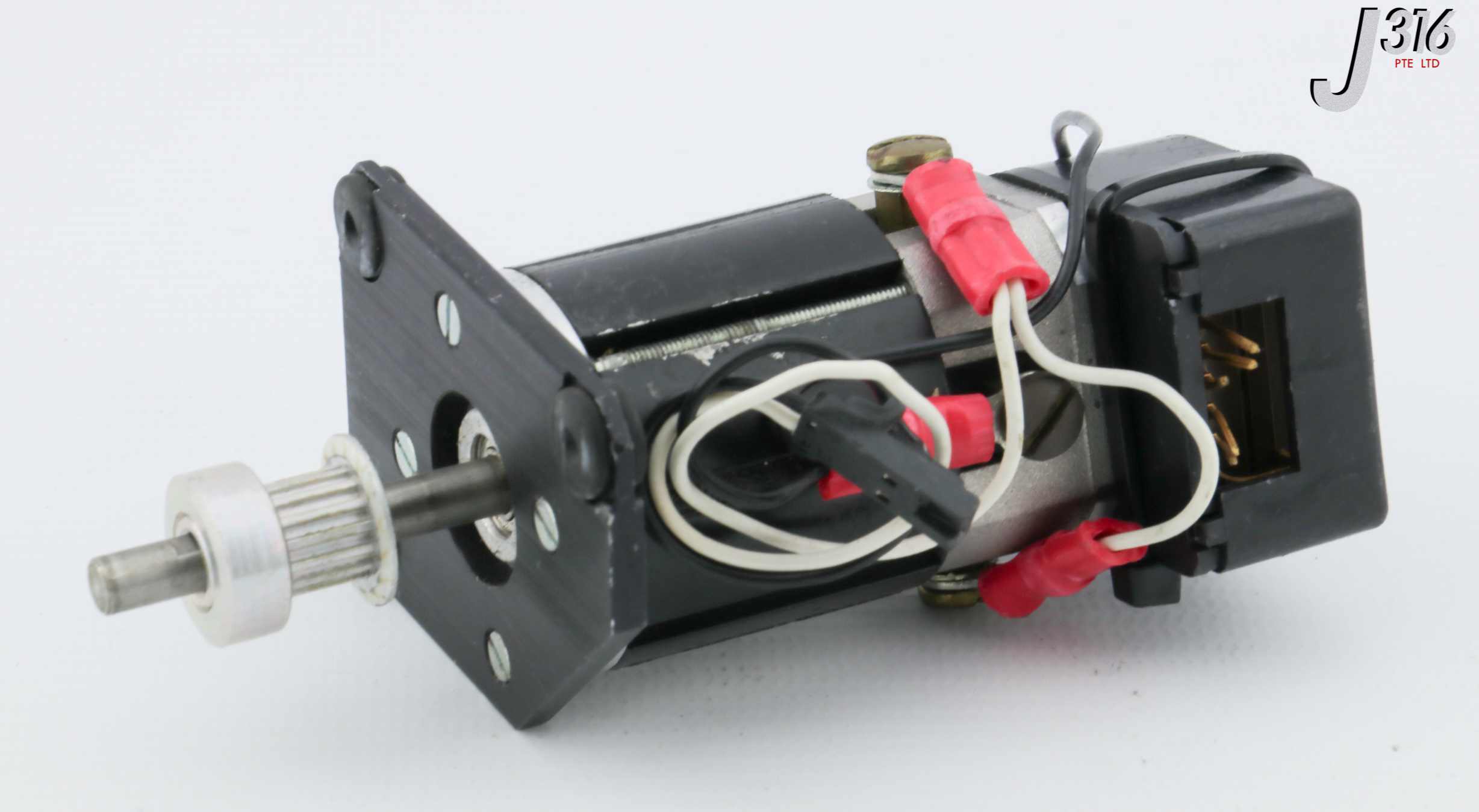 14161 Moog Dc Motor C13 L19w30m10e01 020 J316gallery 6207